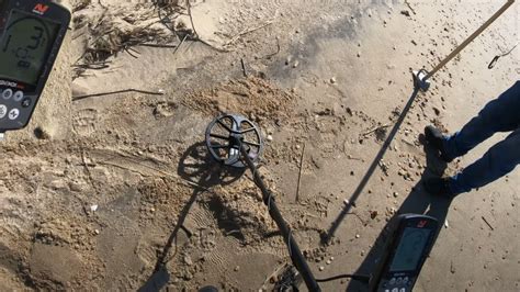 Metal Detecting In New Jersey [An Ultimate Guide for 